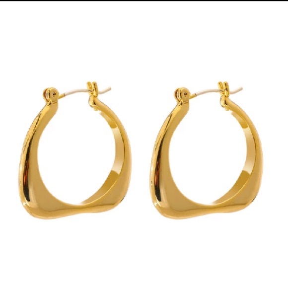 Square dainty hoops - Picture 4 of 4